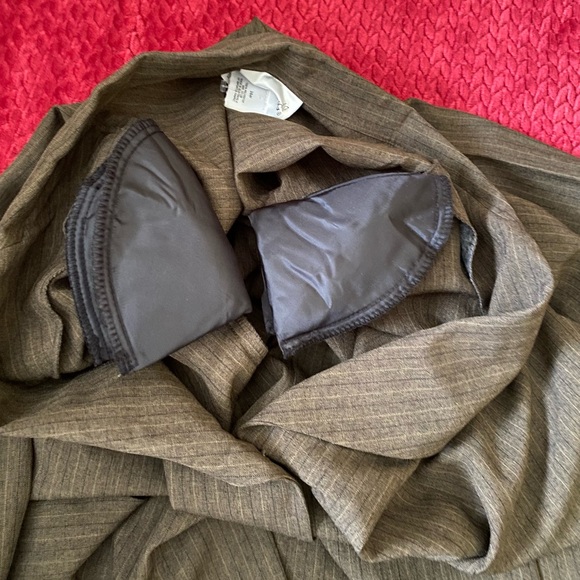 Fashion Bug Brown Striped Blazer Women’s size 26W Three Button Down - Picture 9 of 11